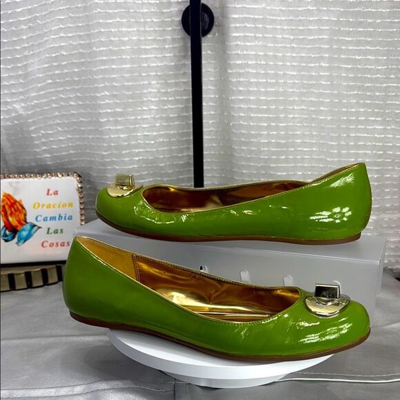 Coach Shoes - (B) Coach Loafers- Kiwi Green/ Patent, size 8B
